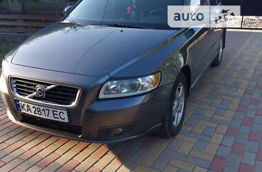 Универсал Volvo V50 2008 в Кривом Озере