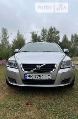 Універсал Volvo V50 2010 в Рівному