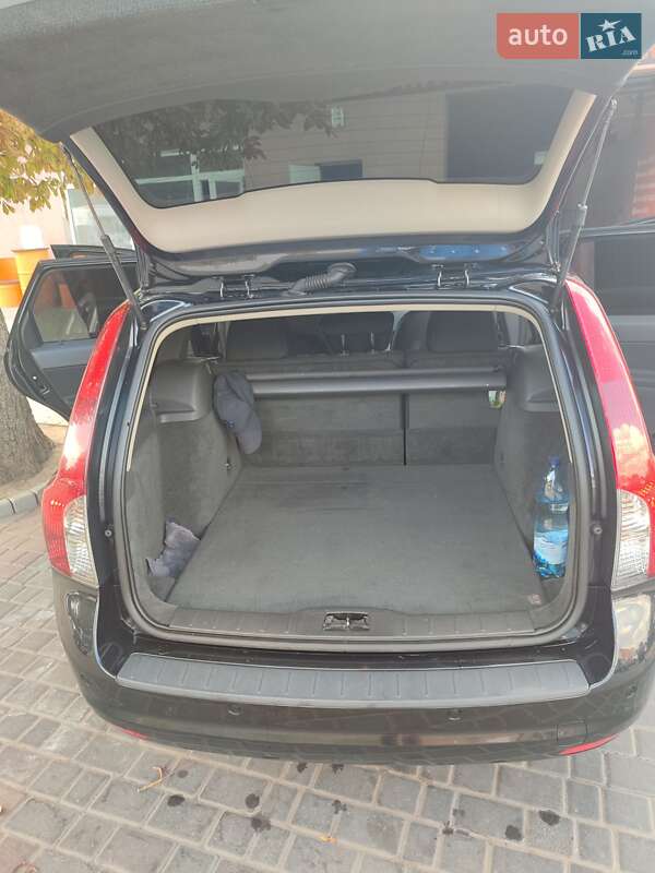 Универсал Volvo V50 2009 в Золотоноше фото 12 Универсал Volvo V50 2009 в Золотоноше