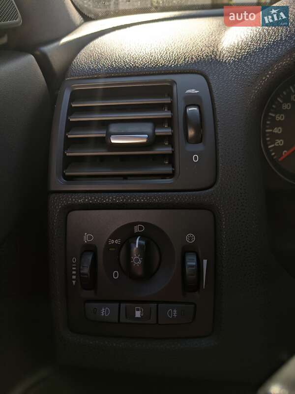 Універсал Volvo V50 2008 в Новояворівську