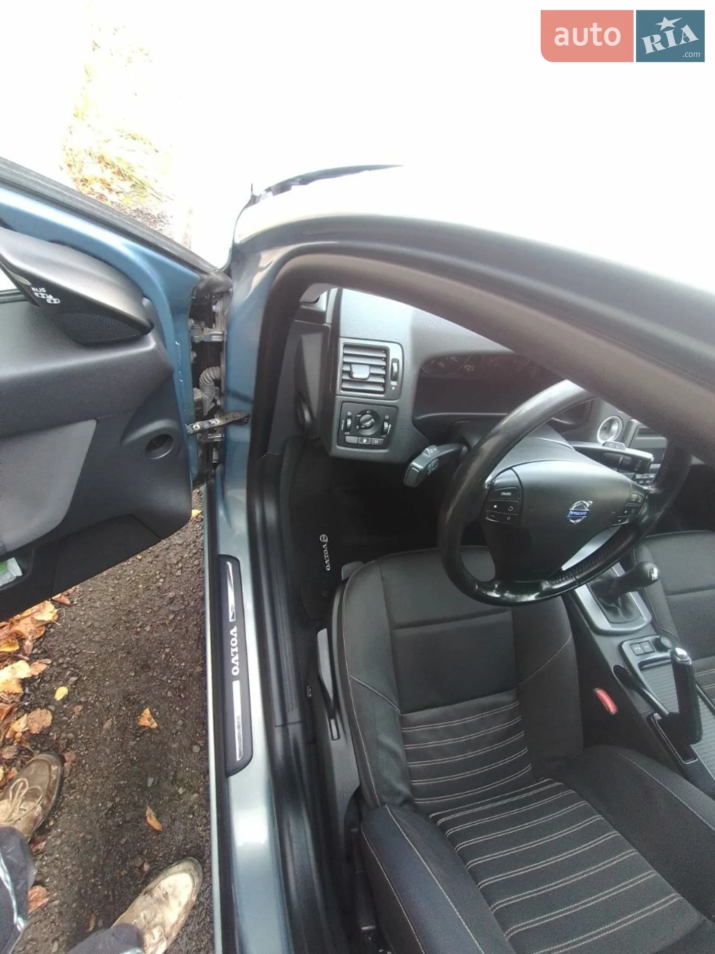 2010 Volvo V50 - мініатюра 11