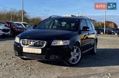 Универсал Volvo V50 2009 в Львове