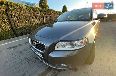 Універсал Volvo V50 2012 в Долині