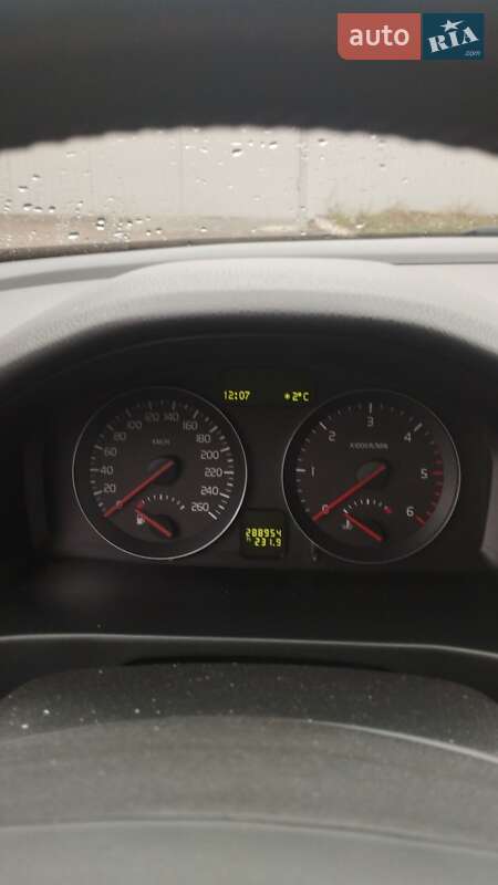 Универсал Volvo V50 2009 в Киеве фото 7 Универсал Volvo V50 2009 в Киеве