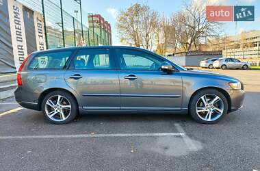 Универсал Volvo V50 2012 в Киеве