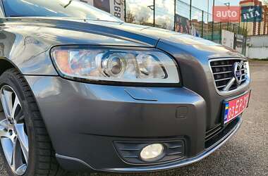 Универсал Volvo V50 2012 в Киеве