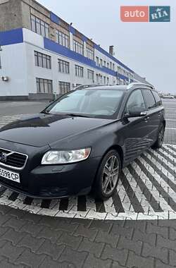 Универсал Volvo V50 2009 в Черновцах