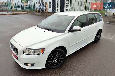 Универсал Volvo V50 2010 в Киеве