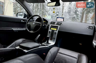 Универсал Volvo V50 2010 в Дрогобыче