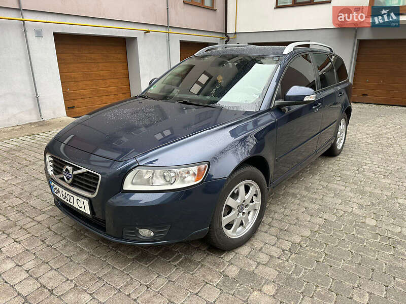 Универсал Volvo V50 2012 в Киеве