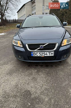 Універсал Volvo V50 2009 в Новояворівську