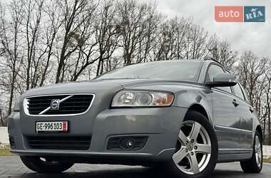 Універсал Volvo V50 2010 в Житомирі