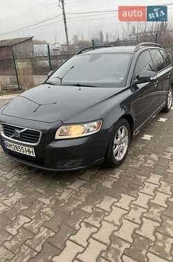 Універсал Volvo V50 2010 в Житомирі