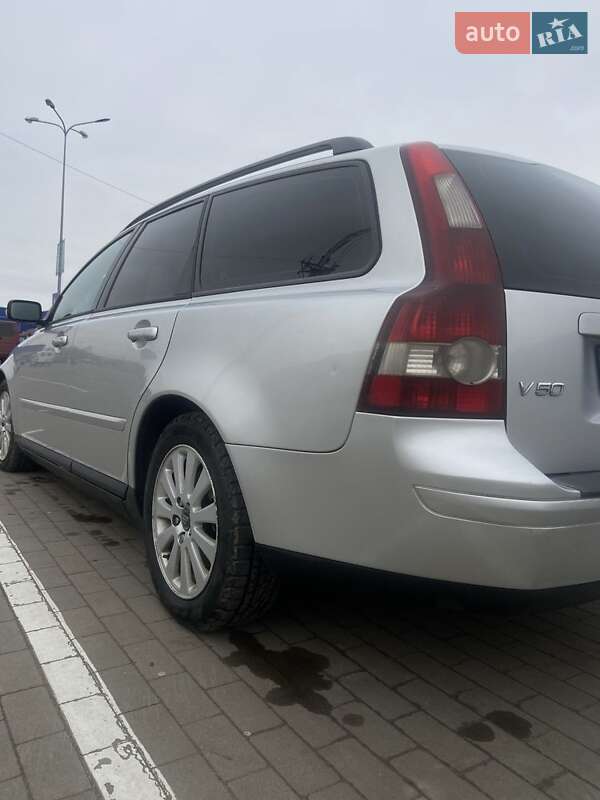 Универсал Volvo V50 2004 в Сумах