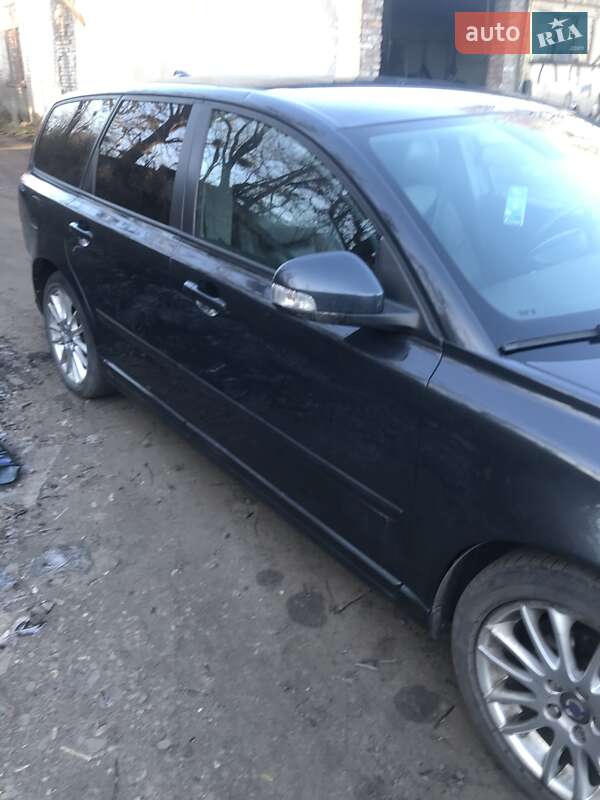 Універсал Volvo V50 2010 в Шептицькому