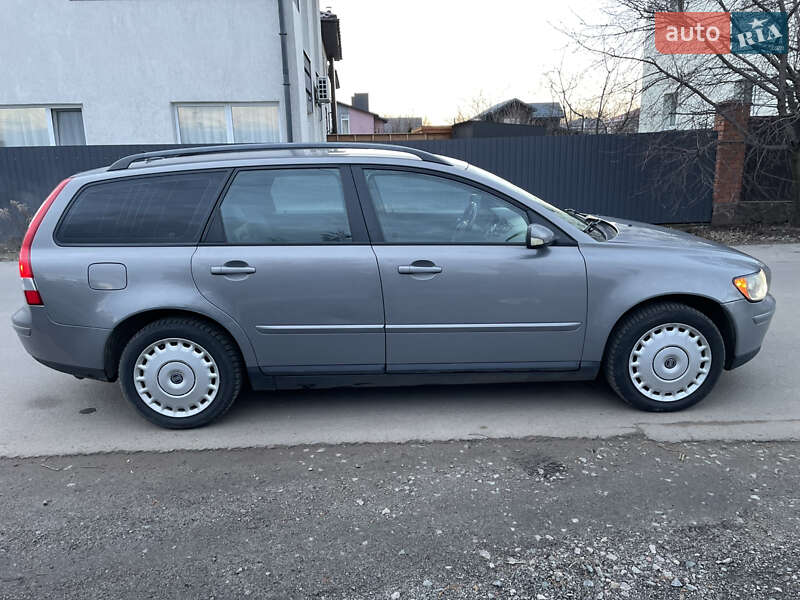 Универсал Volvo V50 2004 в Киеве