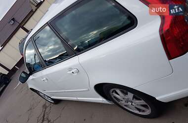 Універсал Volvo V50 2009 в Рівному