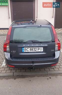 Универсал Volvo V50 2010 в Львове