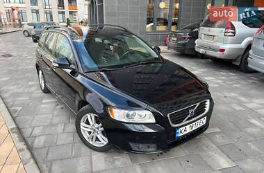 Универсал Volvo V50 2010 в Киеве