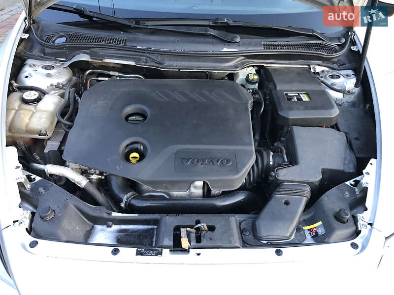 Универсал Volvo V50 2011 в Николаеве фото 18 Универсал Volvo V50 2011 в Николаеве