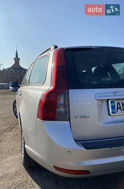 Універсал Volvo V50 2011 в Житомирі