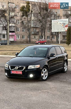 Універсал Volvo V50 2011 в Рівному