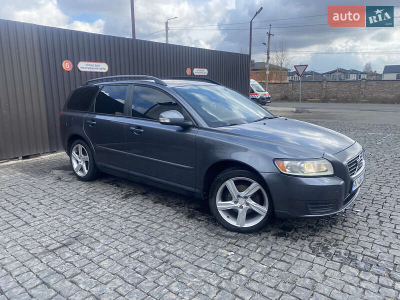 Універсал Volvo V50 2009 в Києві