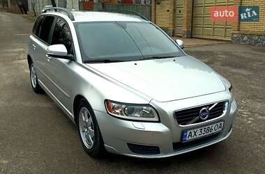 Универсал Volvo V50 2010 в 