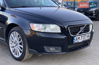 Универсал Volvo V50 2010 в 