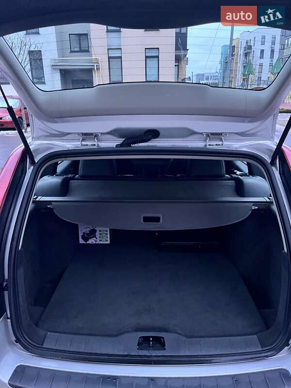 Универсал Volvo V50 2010 в Софиевской Борщаговке фото 8 Универсал Volvo V50 2010 в Софиевской Борщаговке