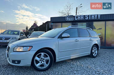 Универсал Volvo V50 2012 в 
