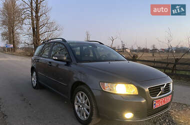 Универсал Volvo V50 2009 в 