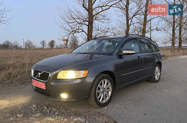 Универсал Volvo V50 2009 в 