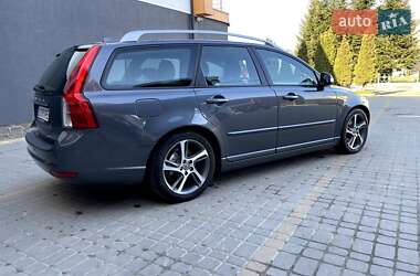 Універсал Volvo V50 2012 в Львові