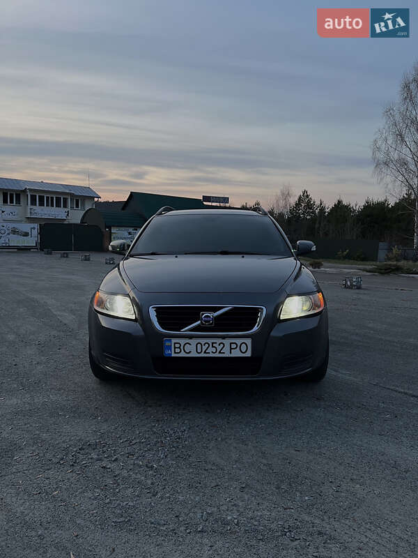 Универсал Volvo V50 2008 в Бродах фото 2 Универсал Volvo V50 2008 в Бродах