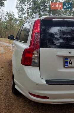 Универсал Volvo V50 2011 в 