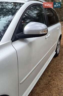 Универсал Volvo V50 2011 в 