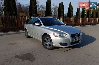 Универсал Volvo V50 2010 в 