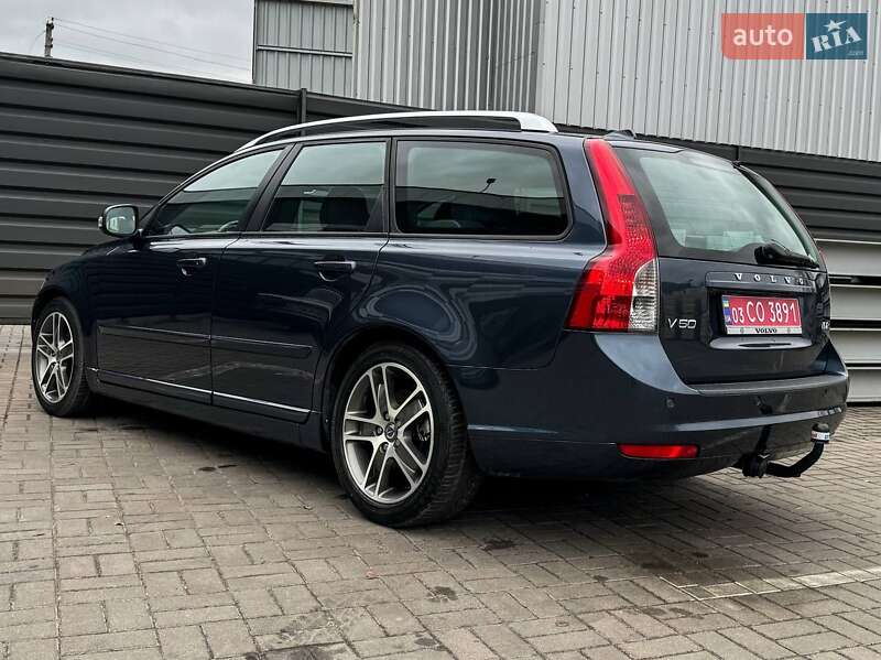 Универсал Volvo V50 2011 в Черкассах