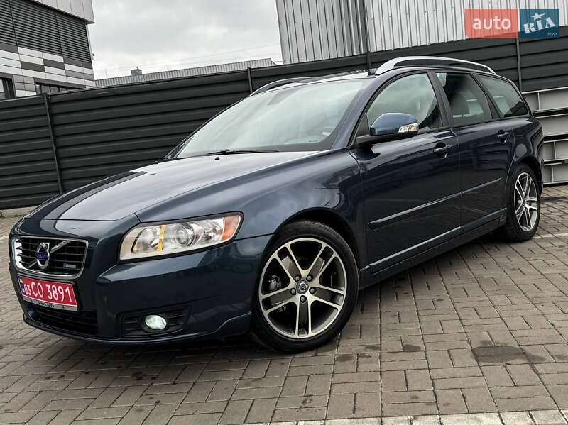 Универсал Volvo V50 2011 в Черкассах