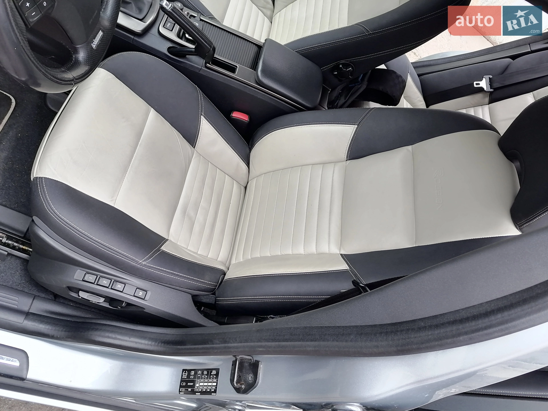 2011 Volvo V50 - мініатюра 10