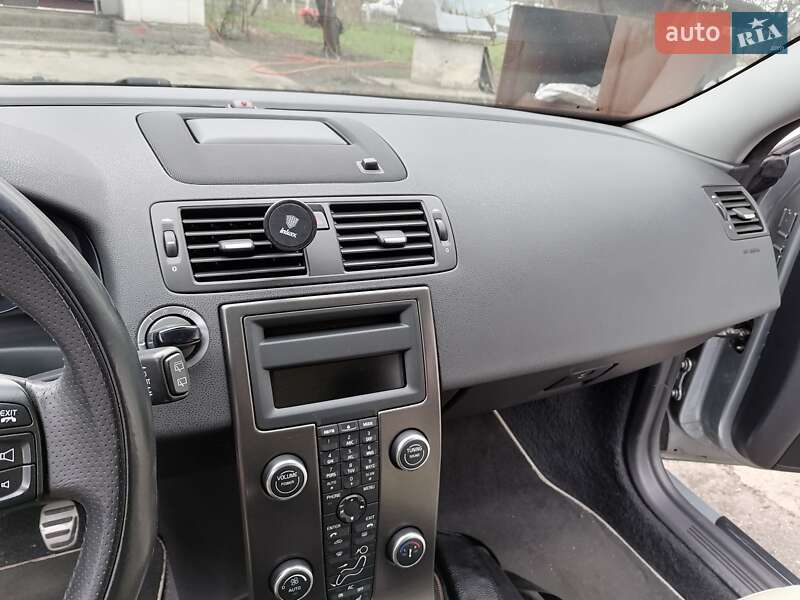 Універсал Volvo V50 2011 в Білій Церкві