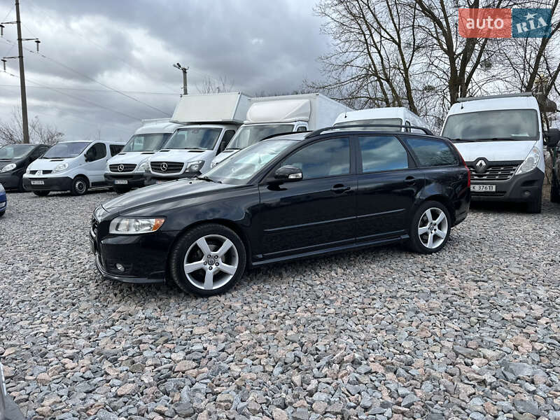 Универсал Volvo V50 2012 в 