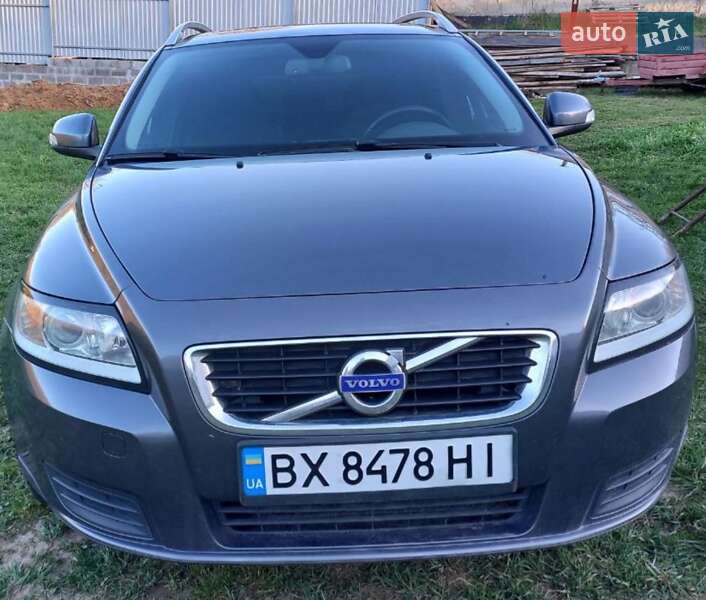 Універсал Volvo V50 2012 в Хмельницькому