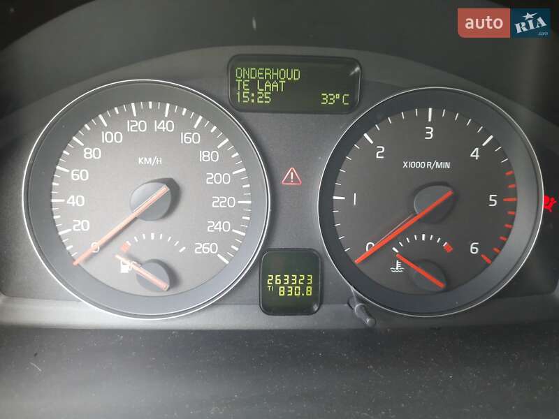 Універсал Volvo V50 2012 в Хмельницькому