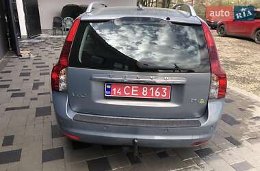 Универсал Volvo V50 2012 в 