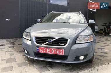 Универсал Volvo V50 2012 в 