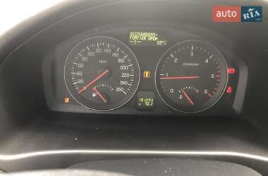 Универсал Volvo V50 2012 в 