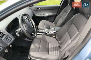 Универсал Volvo V50 2012 в 