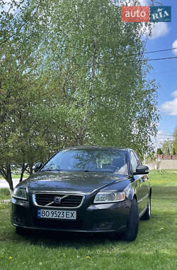 Універсал Volvo V50 2009 в Підволочиську